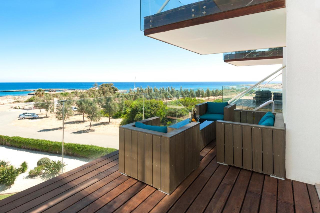 Apartment Marina - Beachfront Protaras Exteriör bild