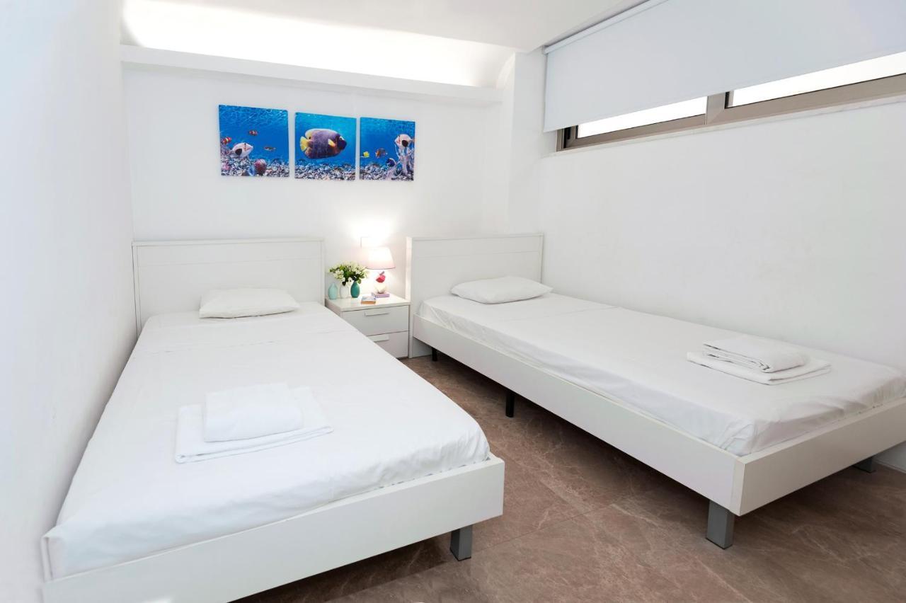 Apartment Marina - Beachfront Protaras Exteriör bild