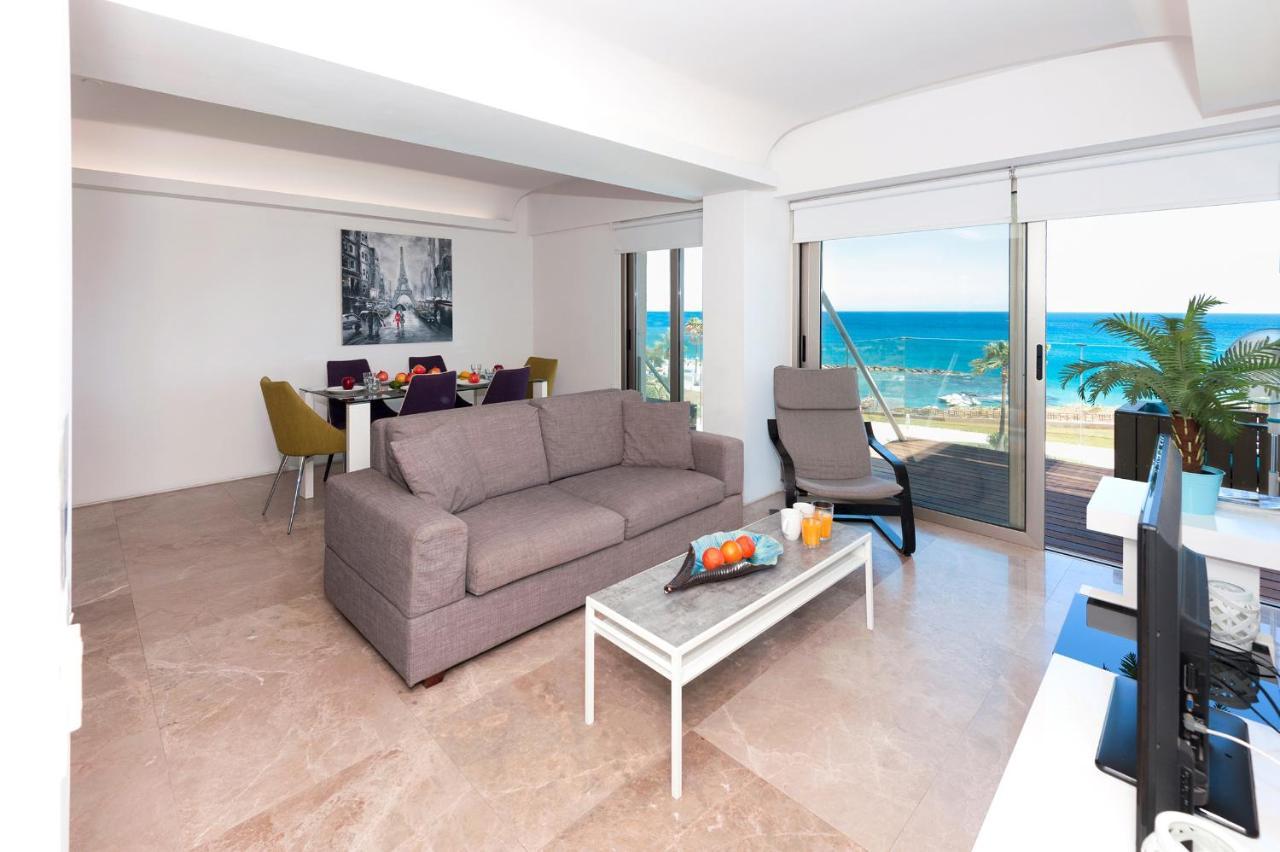Apartment Marina - Beachfront Protaras Exteriör bild